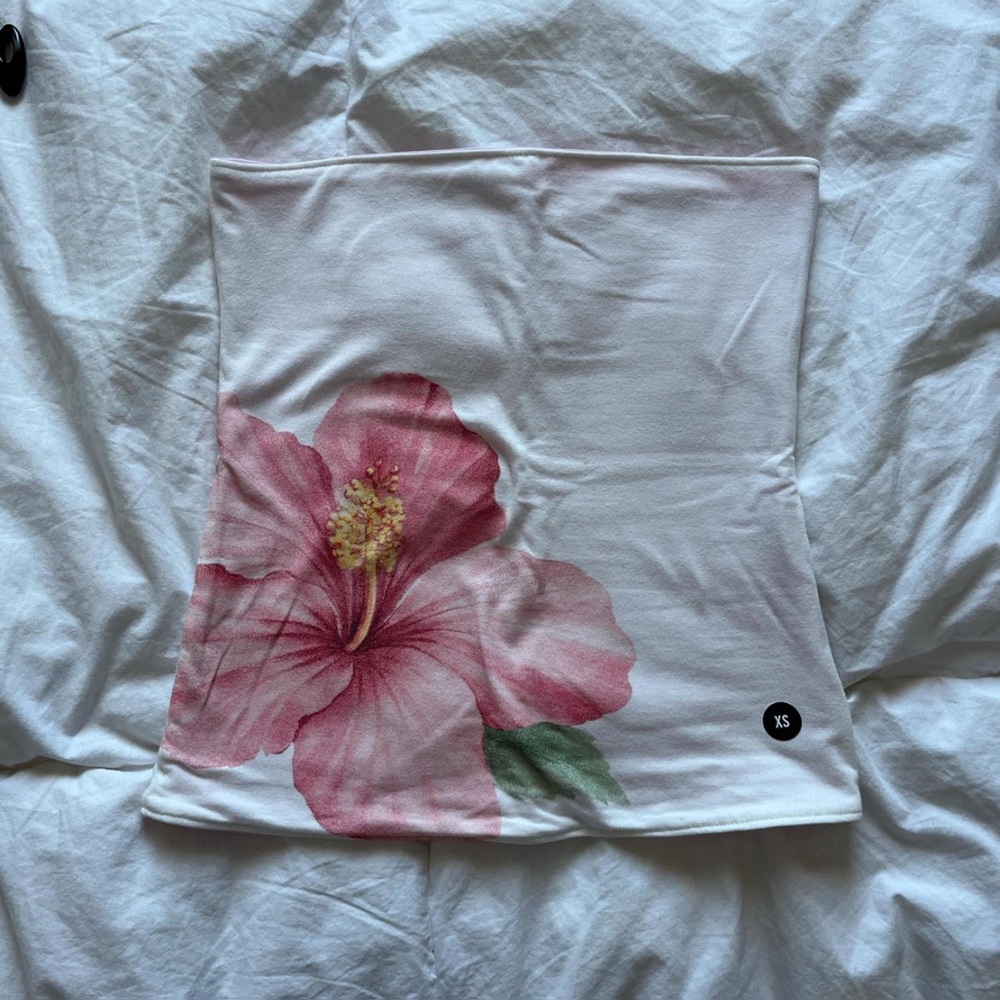 Hollister Pink Hibiscus Tube Top